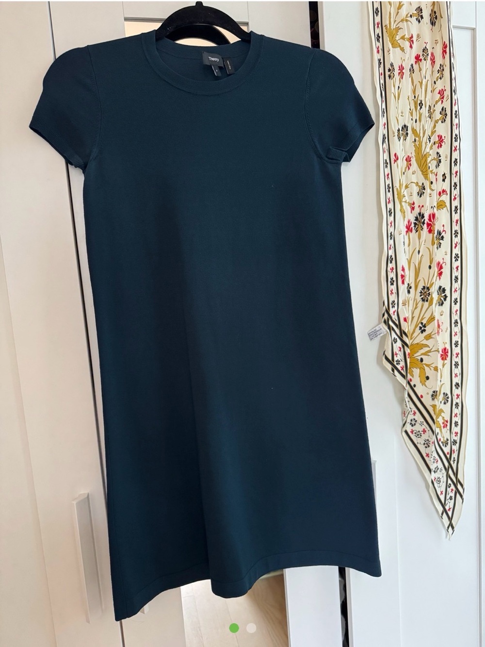 Subcategory selection for women's dress